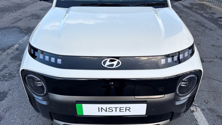 Hyundai INSTER 85kW Cross 49kWh 5dr Auto Electric Hatchback